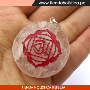 Dije en Cuarzo Cristal Muladhara grabado con el Sanscrito 1er Chakra